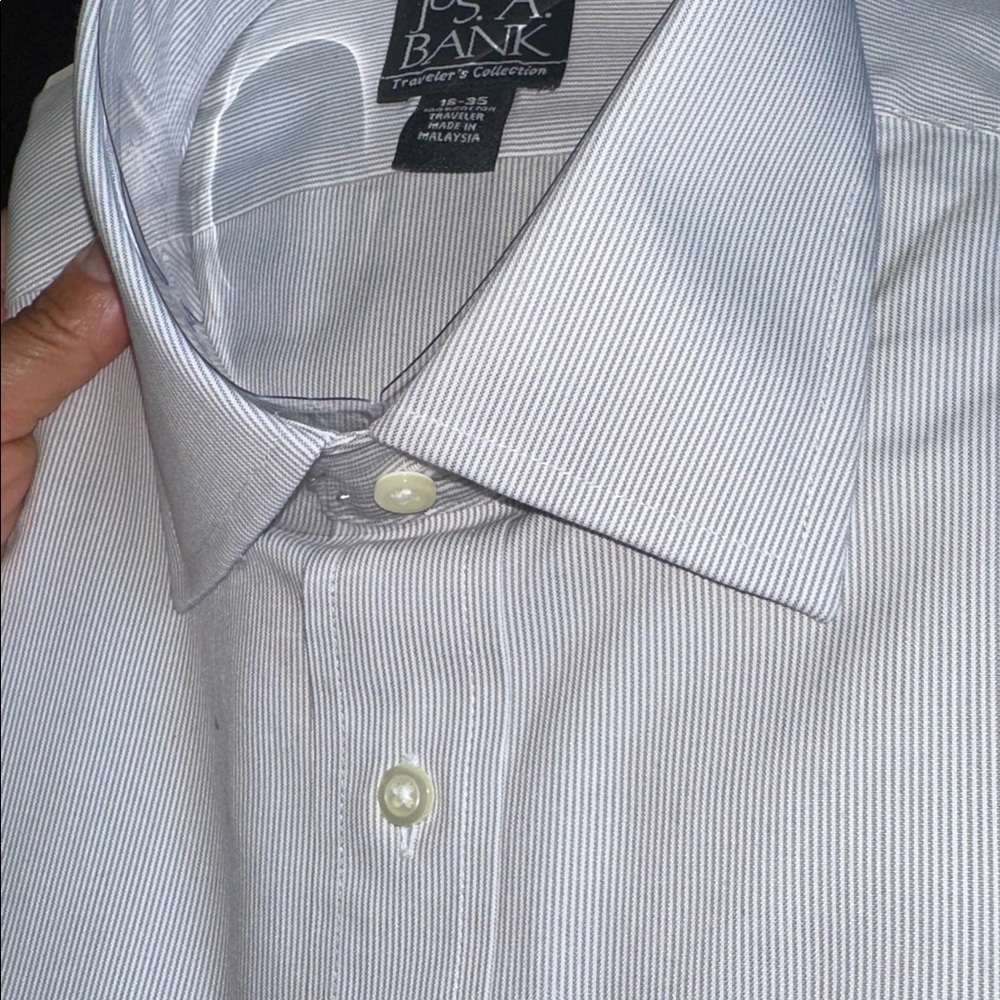 Jos. A. Bank Traveler Collection Men's Light Gray Dress Shirt - Picture 7 of 7